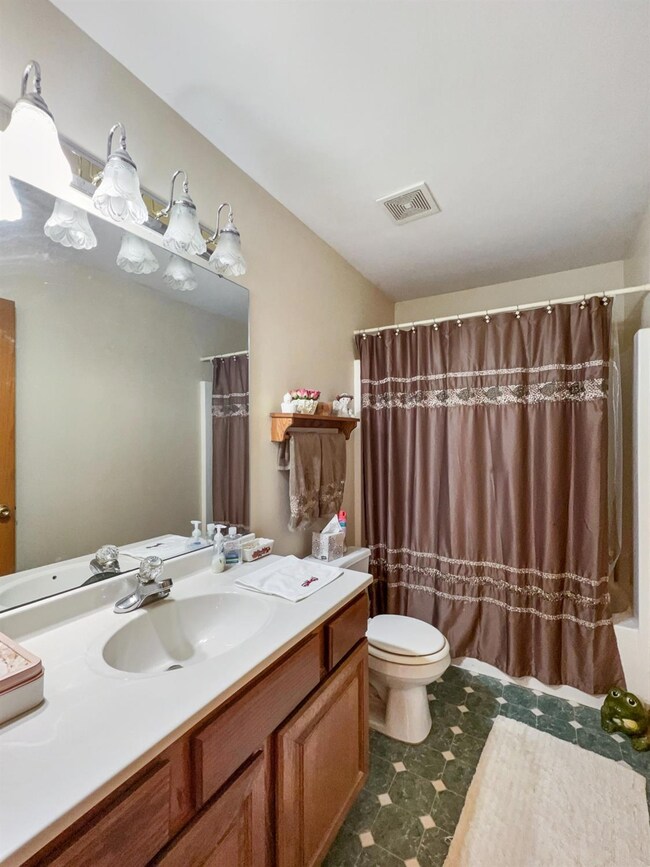 2925 Freedom Cir, Crown Point, IN 46307 - photo 6