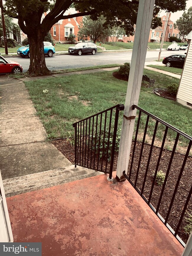 139 Montague Ave, Winchester, VA 22601 - photo 2