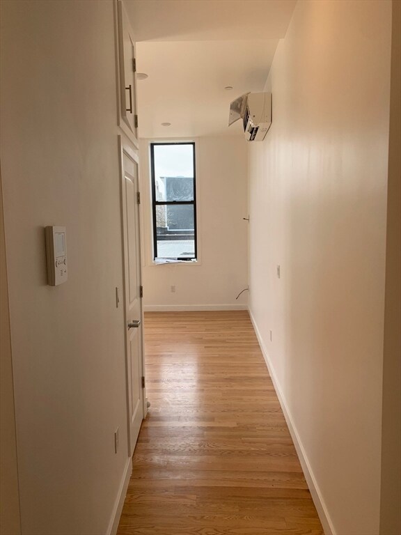 64 Market St unit 303B, Lynn, MA 01901 - photo 3