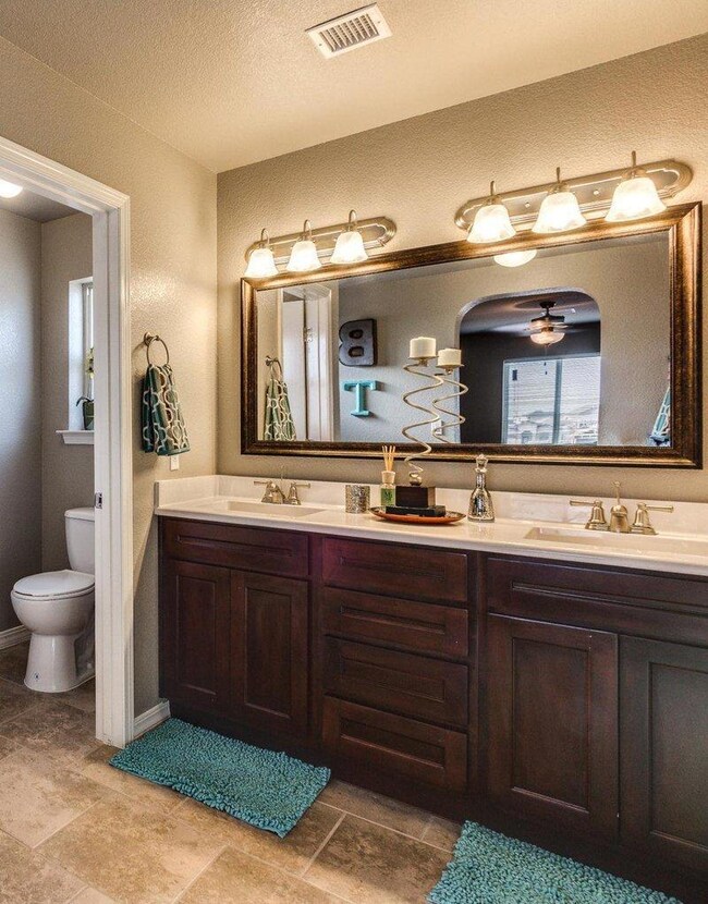 13845 Lago Vista Ave, Horizon City, TX 79928 - photo 7