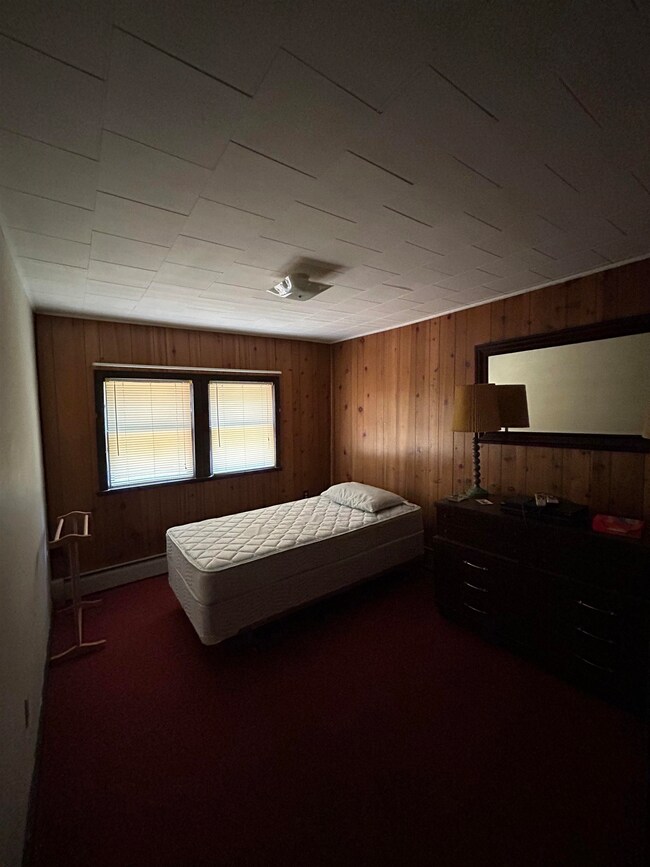 995 Knapp Pond Rd, Cavendish, VT 05142 - photo 6