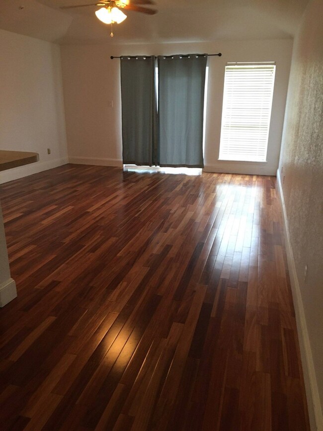 3100 El Camino St, Bay City, TX 77414 - photo 4