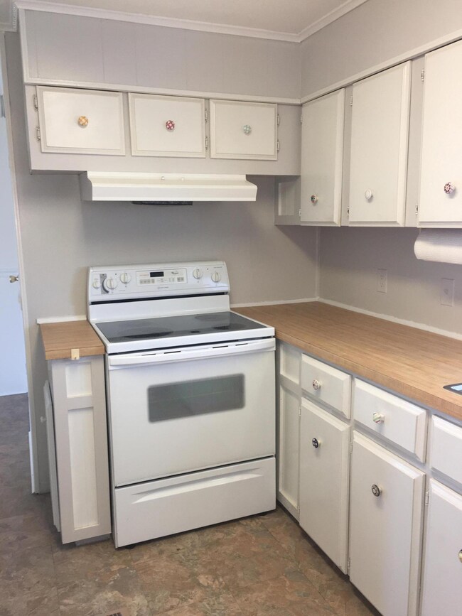 2510 Amberly Rd NE, Palm Bay, FL 32905 - photo 3