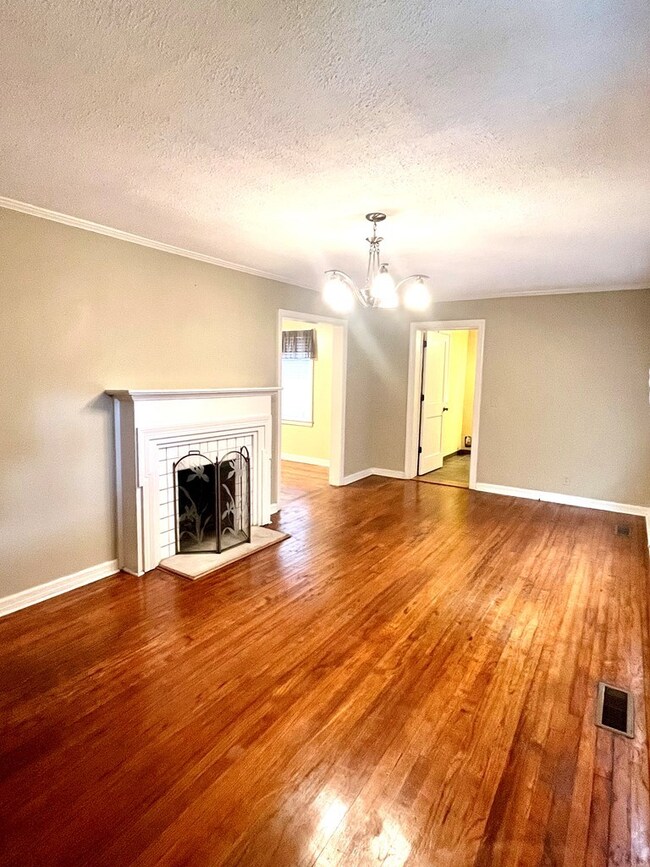 105 Parish St, Dothan, AL 36301 - photo 3