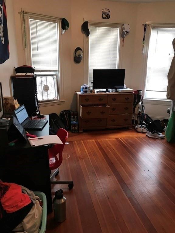 672 E 8th St unit 1, Boston, MA 02127 - photo 6