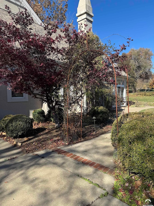 3700 Quail Creek Ct, Lawrence, KS 66047 - photo 6