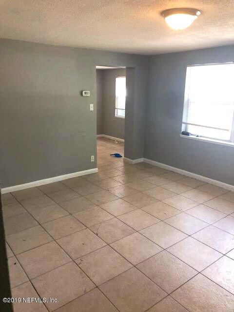 7940 Eaton Ave, Jacksonville, FL 32211 - photo 2