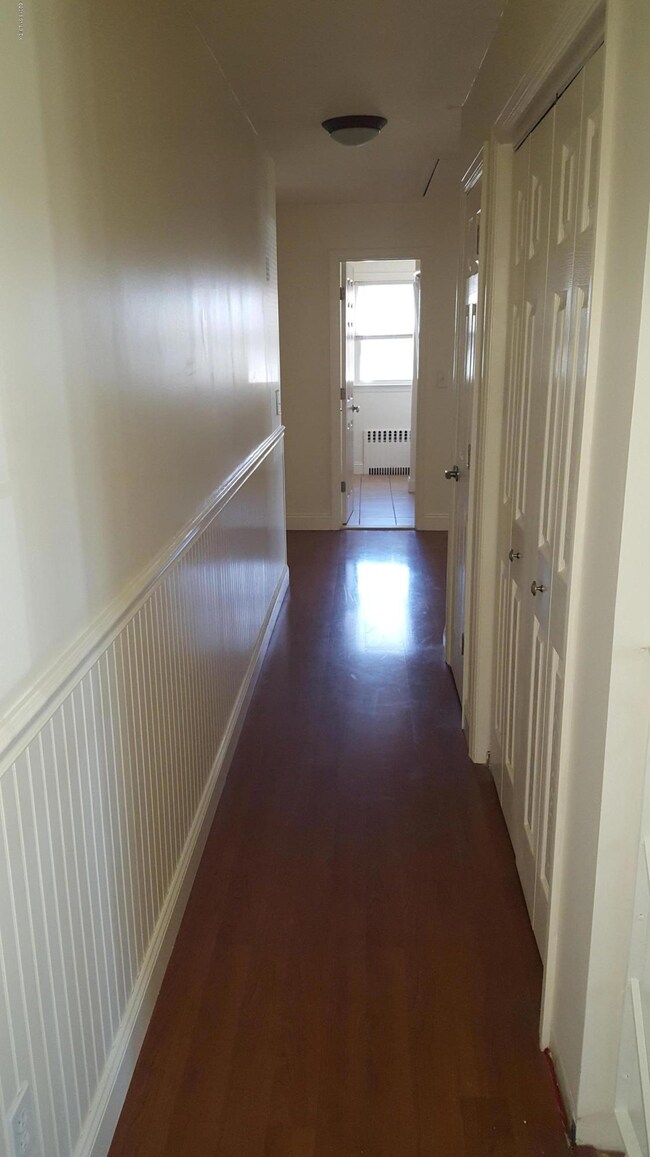 22 Park Place, Riverside, CT 06878 - photo 5