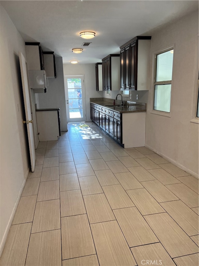 8564 Cole St, Downey, CA 90242 - photo 5