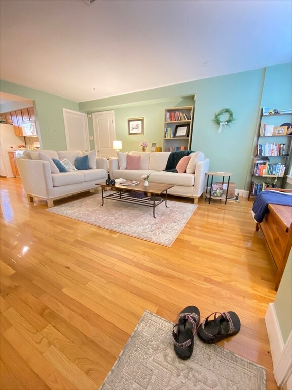 100 Library St unit 112, Chelsea, MA 02150 - photo 2