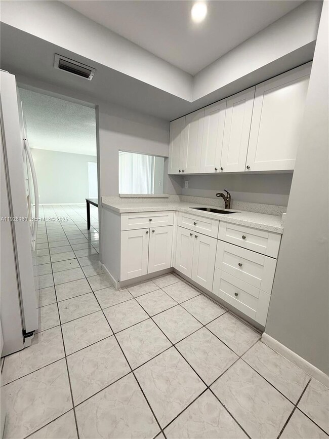 11790 SW 18th St unit 2193, Miami, FL 33175 - photo 2