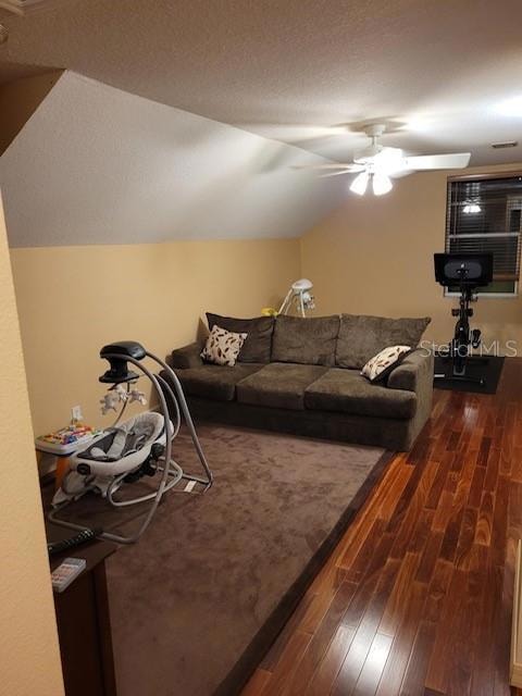 1690 Meadow Oak Ln, Tarpon Springs, FL 34689 - photo 3