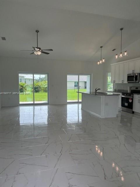 475 Sunset Rd N, Rotonda West, FL 33947 - photo 3