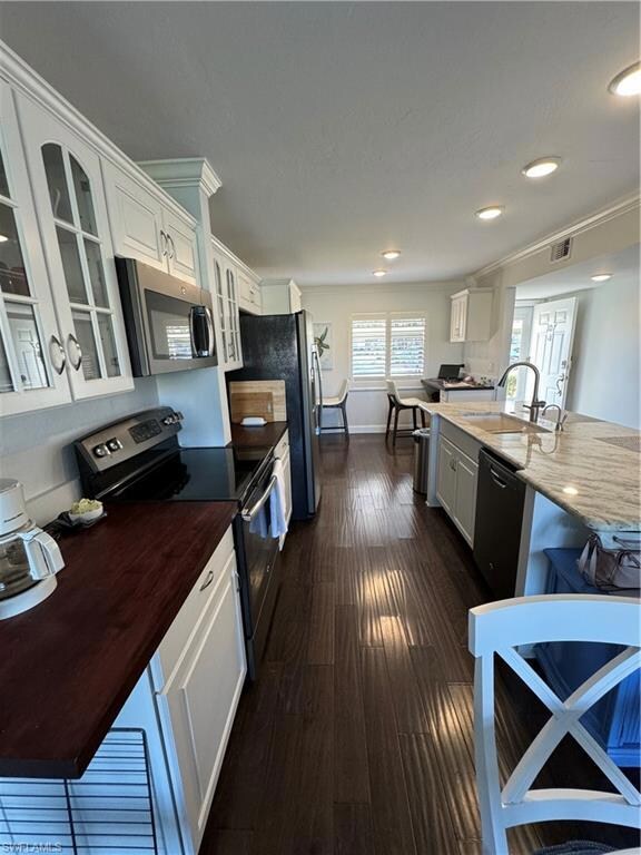 5975 Bloomfield Cir unit 107, Naples, FL 34112 - photo 4