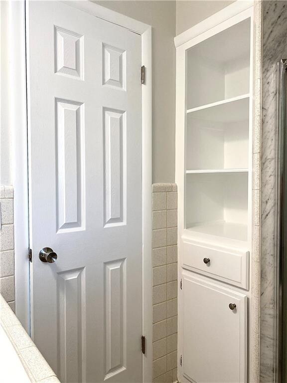 4912 N Warren Ave, Oklahoma City, OK 73112 - photo 7