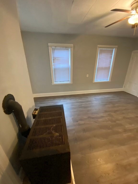 502 4th St unit 1R, Fall River, MA 02721 - photo 4