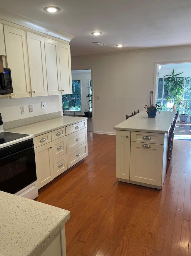 1602 Twin Lakes Dr, Bainbridge, GA 39819 - photo 3