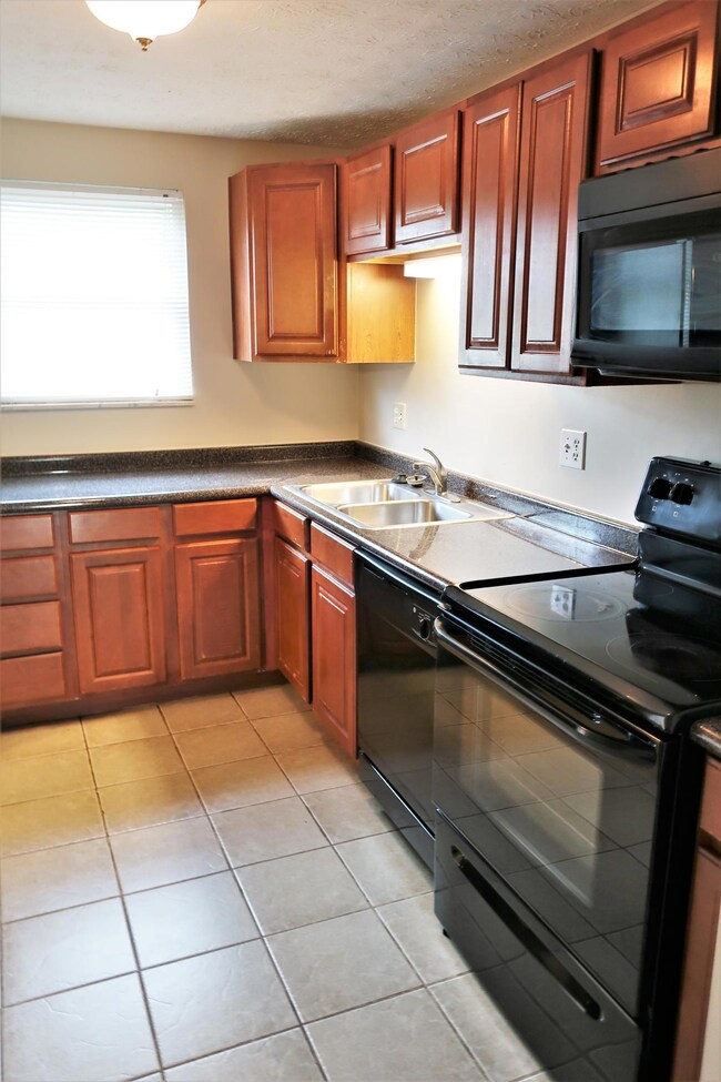 2279 Kilbourne interior pics (2)