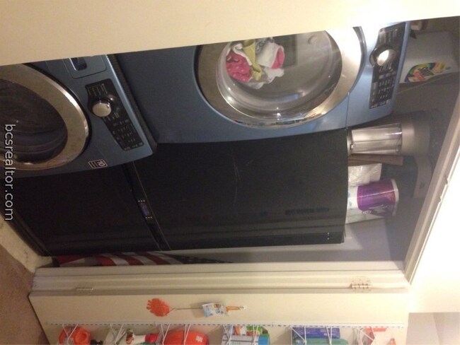 Unit B - Laundry