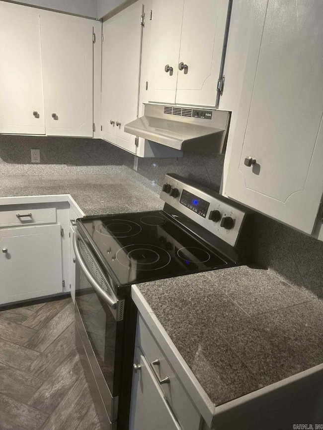 320 Belew St, Hope, AR 71801 - photo 7