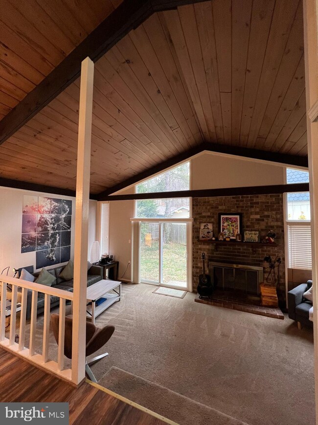 12723 Torrington St, Woodbridge, VA 22192 - photo 7