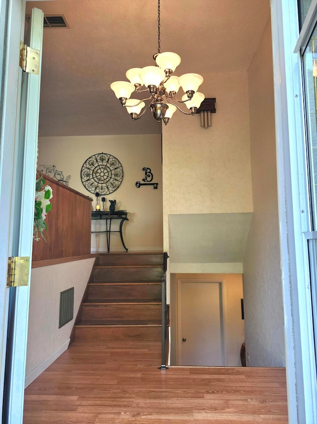 531 Vanhook Ct, Somerset, KY 42503 - photo 3