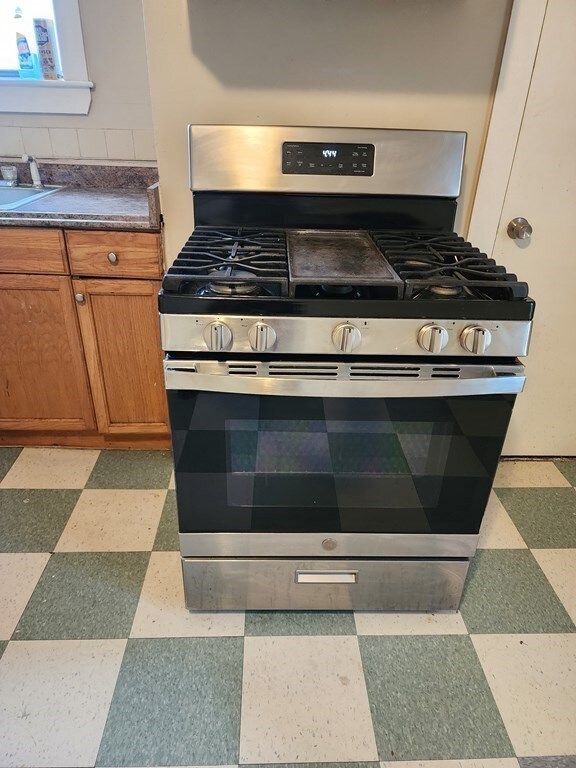 40 Arlington St unit 3, Lynn, MA 01902 - photo 7