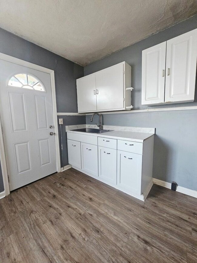 410 Cason St, Albany, GA 31705 - photo 3