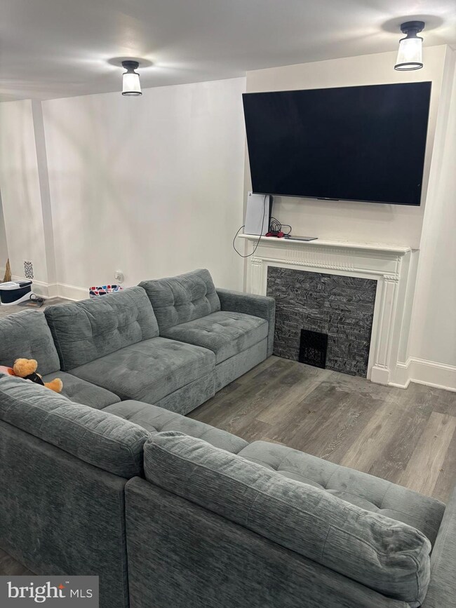 1002 W 7th St, Wilmington, DE 19805 - photo 4