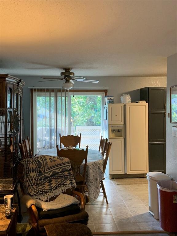 1433 Yuma Dr NW, Cedar Rapids, IA 52405 - photo 7