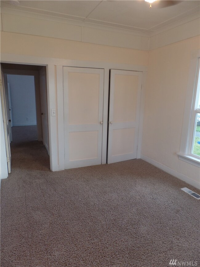 780 SW Cascade Ave, Chehalis, WA 98532 - photo 5