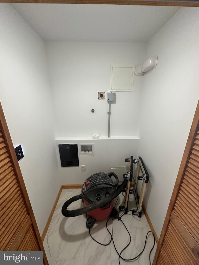 3013 Avalon Rd unit 3013, Paw Paw, WV 25434 - photo 7