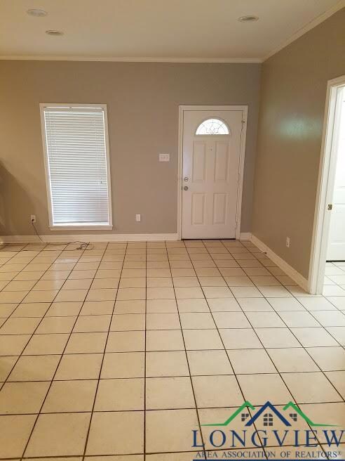 1711 Peach St, Kilgore, TX 75662 - photo 4