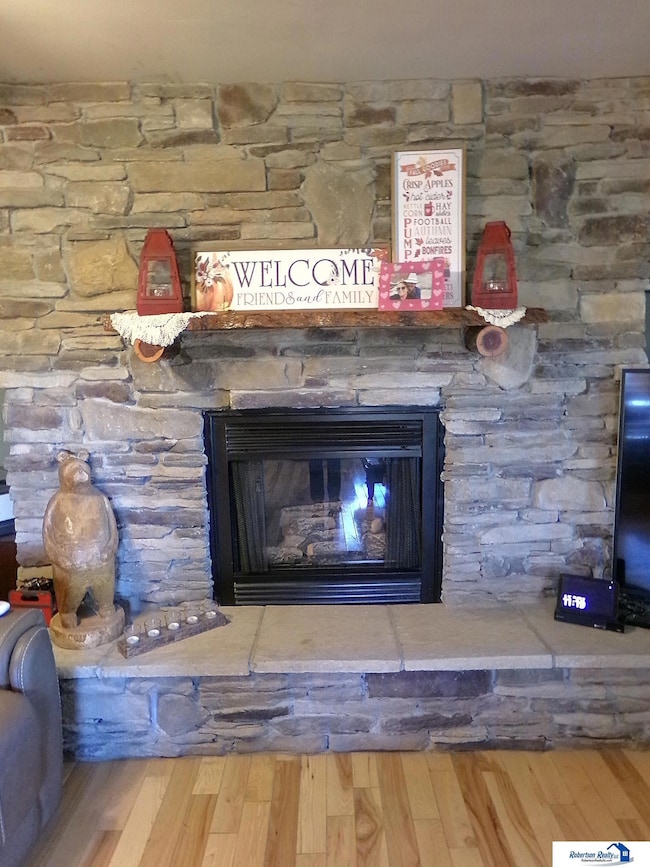 423 Grove St, Beatrice, NE 68310 - photo 6