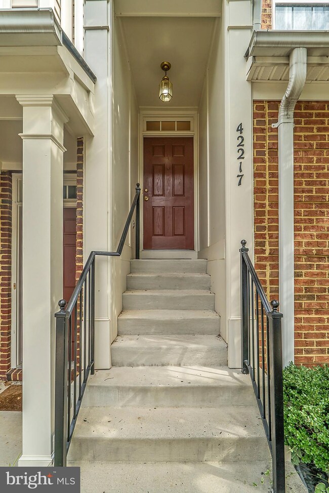 42217 Black Rock Terrace, Stone Ridge, VA 20105 - photo 2