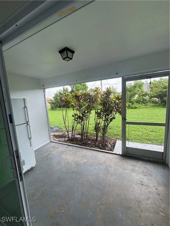 25 SE 23rd Place unit 3, Cape Coral, FL 33990 - photo 3