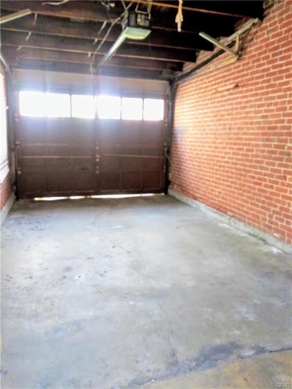 1108 W Allen St, Allentown, PA 18102 - photo 5