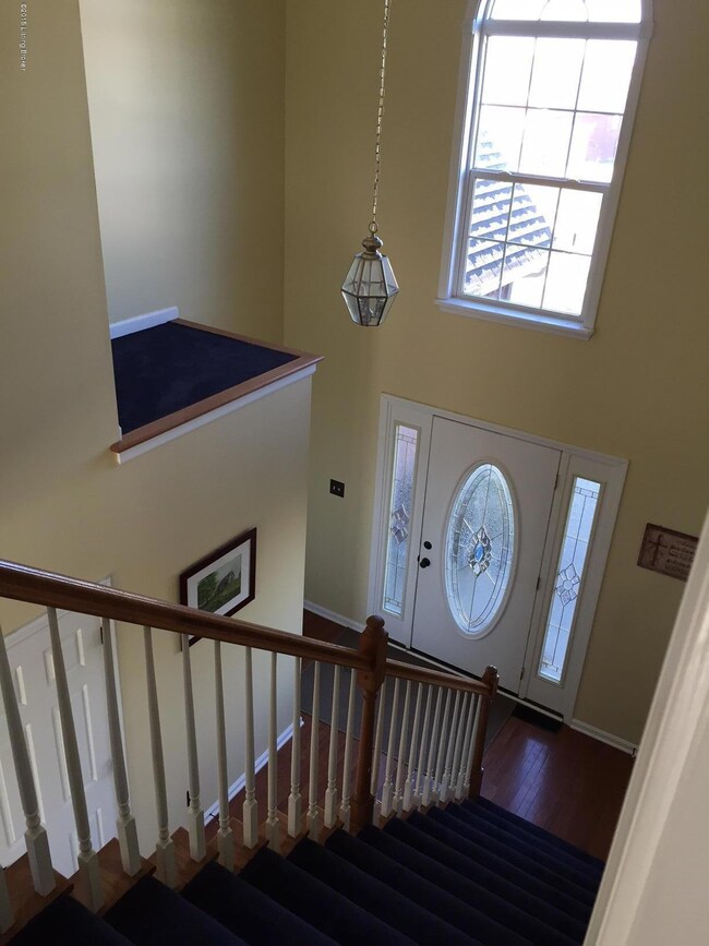 527 Autumn Glen Dr, Mount Washington, KY 40047 - photo 4