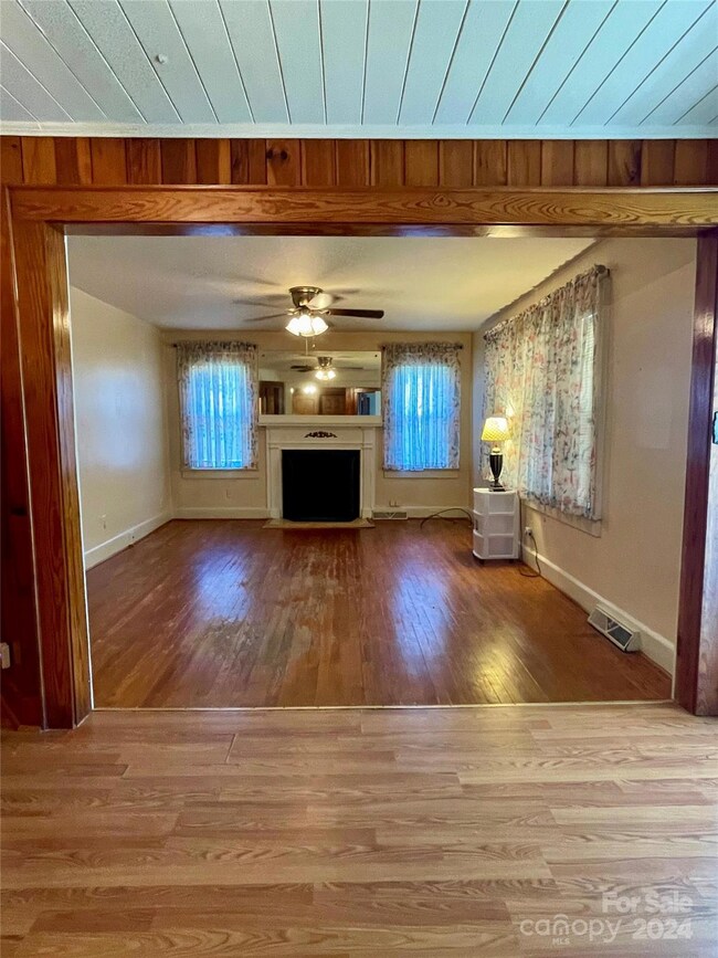 618 Charles Rd, Shelby, NC 28152 - photo 6