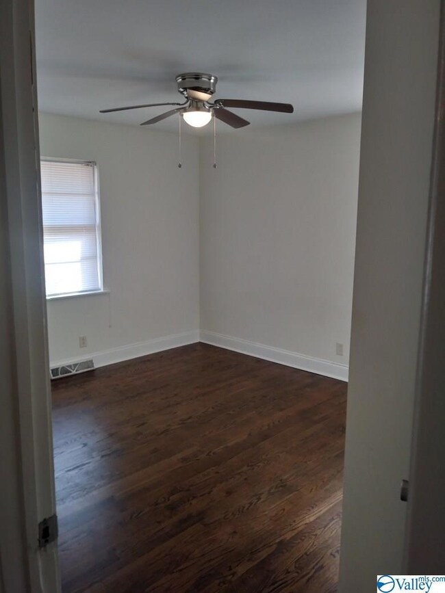 2611 Laverne Dr NW, Huntsville, AL 35810 - photo 7