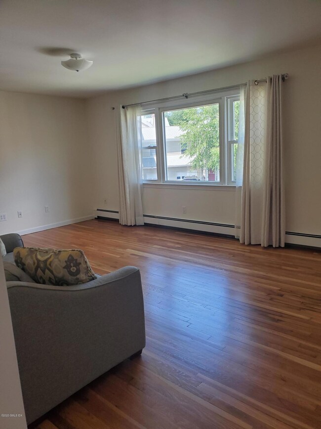 11 Tulip St unit A, Cos Cob, CT 06807 - photo 3