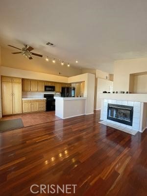 3425 Huron Dr, Rosamond, CA 93560 - photo 4