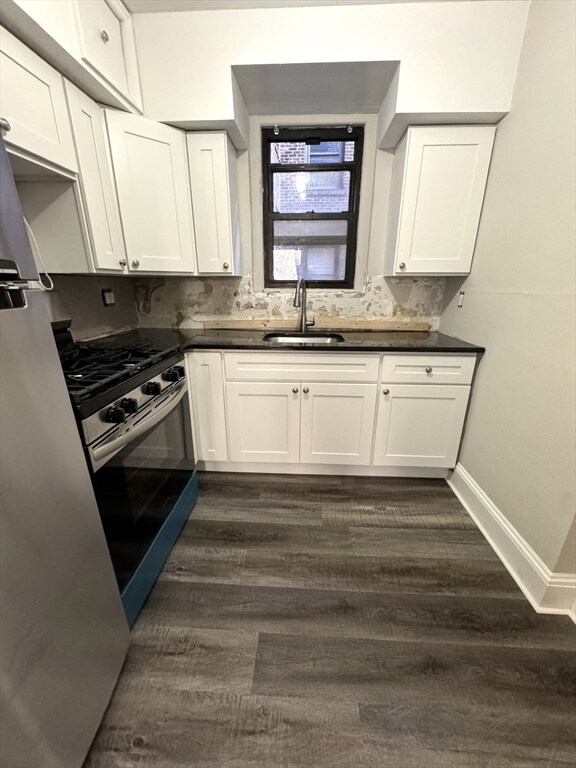 4 Langmaid Ave unit 11, Somerville, MA 02145 - photo 2