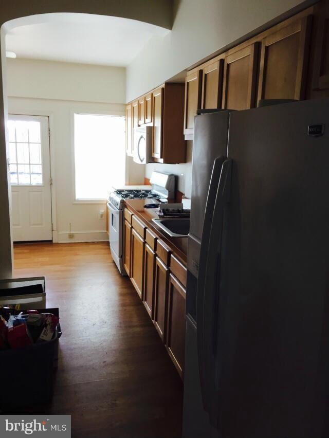 508 Irving St NW, Washington, DC 20010 - photo 5