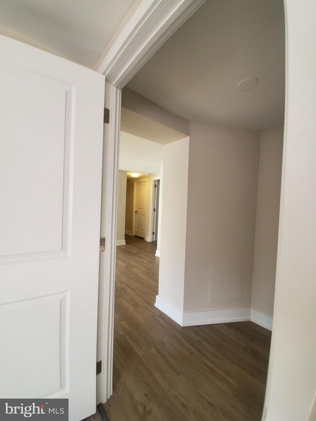 108 W North Ln unit 108 A5, Conshohocken, PA 19428 - photo 4