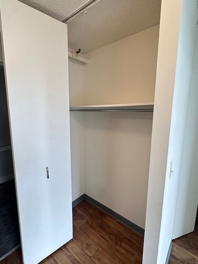 8975 W Golf Rd unit 731, Niles, IL 60714 - photo 6