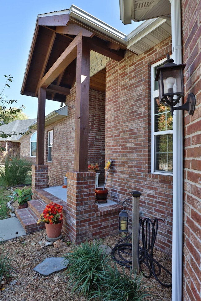 1102 N Arlington, Nixa, MO 65714 - photo 4