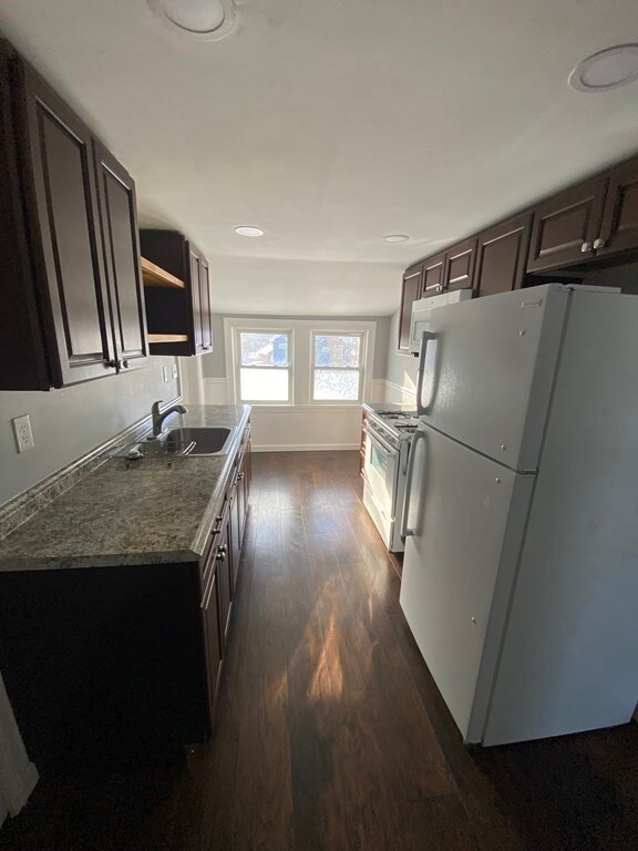 615 Prospect St unit 2, Methuen, MA 01844 - photo 7