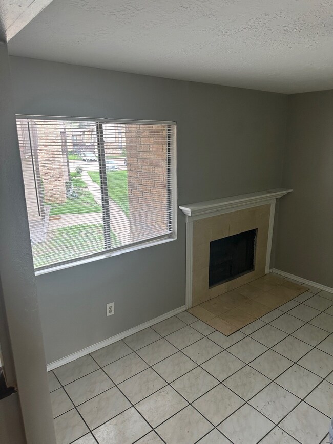 Great natural light into townhouse!