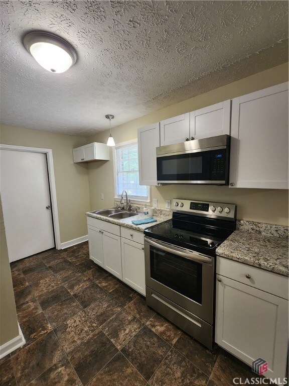 124 N Williamson St, Winder, GA 30680 - photo 3